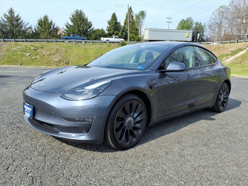 Used 2021 Tesla Model 3 Performance image 6