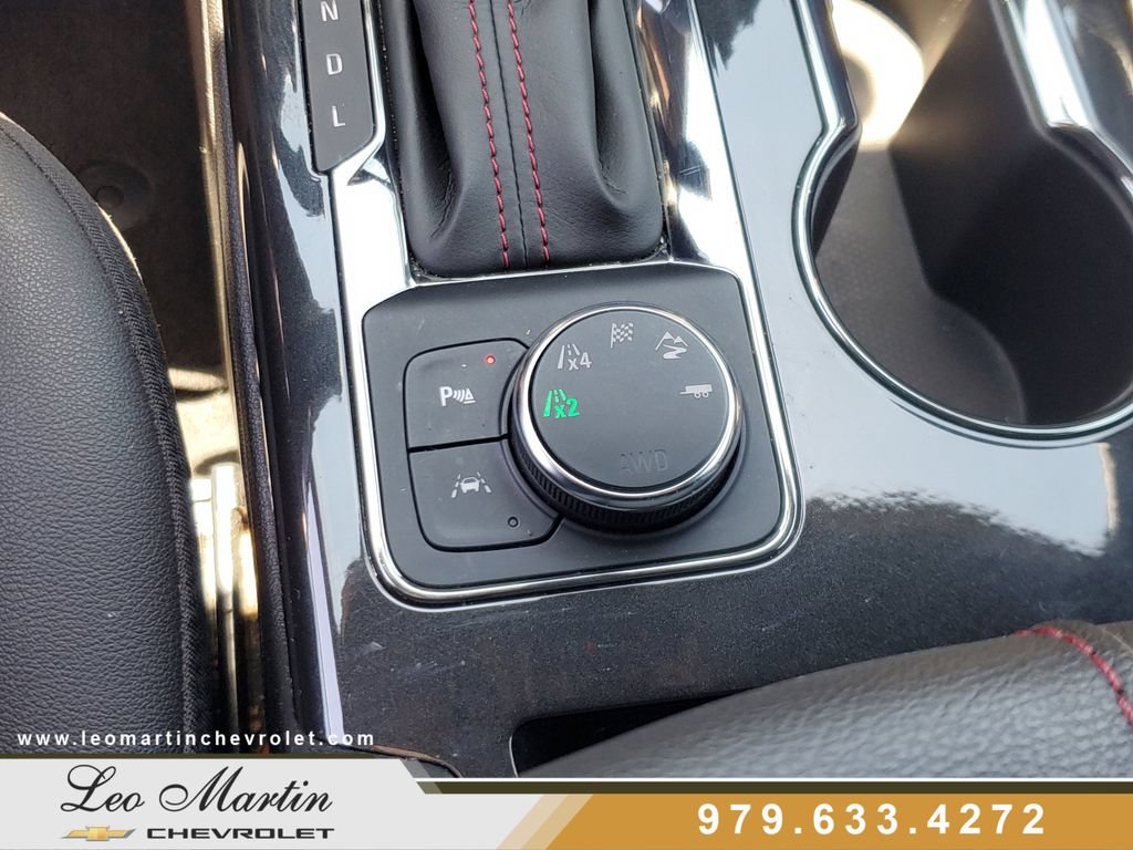 Used 2025 Chevrolet Blazer RS AWD/4WD image 29