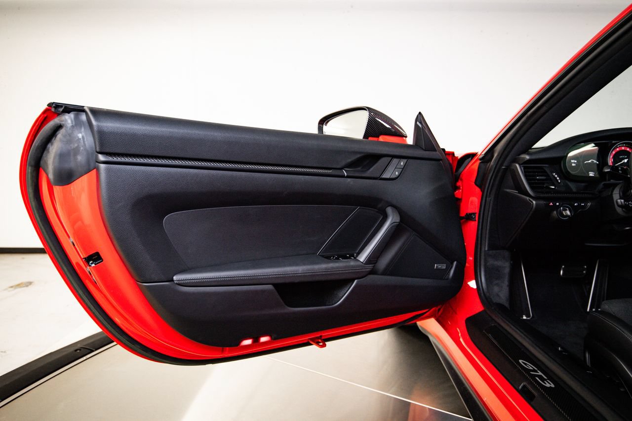 Certified 2022 Porsche 911 GT3 RWD image 23