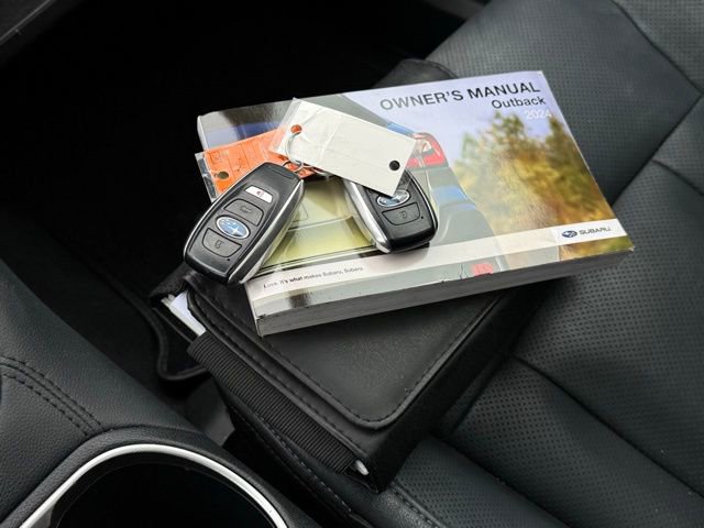 Used 2024 Subaru Outback Touring image 6