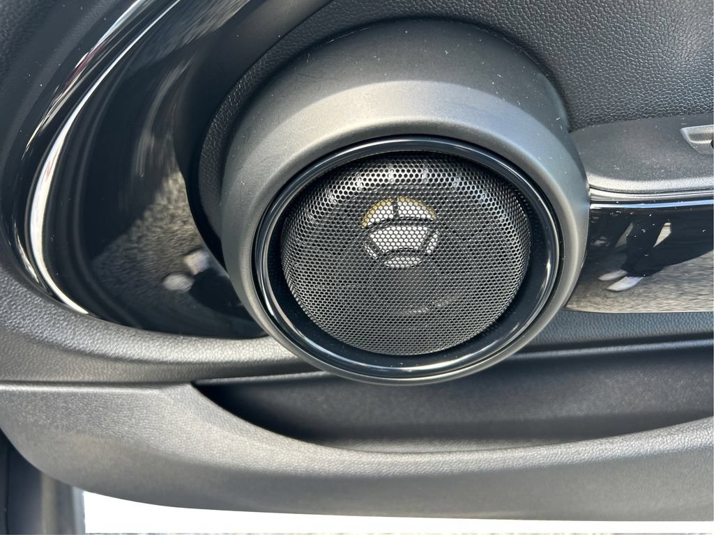 Used 2019 MINI Cooper S w/ Premium Package FWD image 40