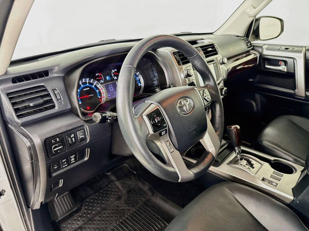 Certified 2019 Toyota 4Runner Limited AWD/4WD image 10