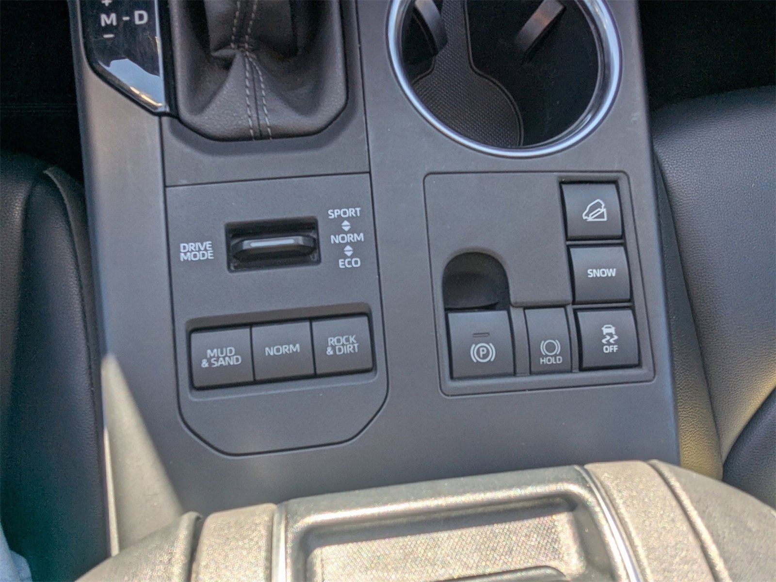 Used 2024 Toyota Highlander XLE image 26