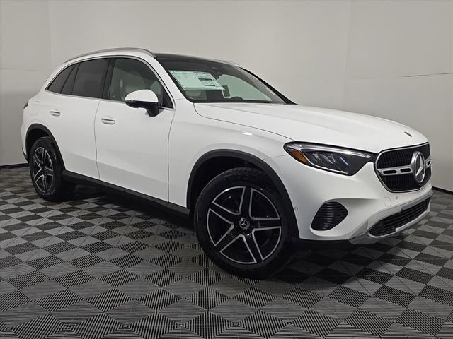 New 2026 Mercedes-Benz GLC 300 4MATIC image 9