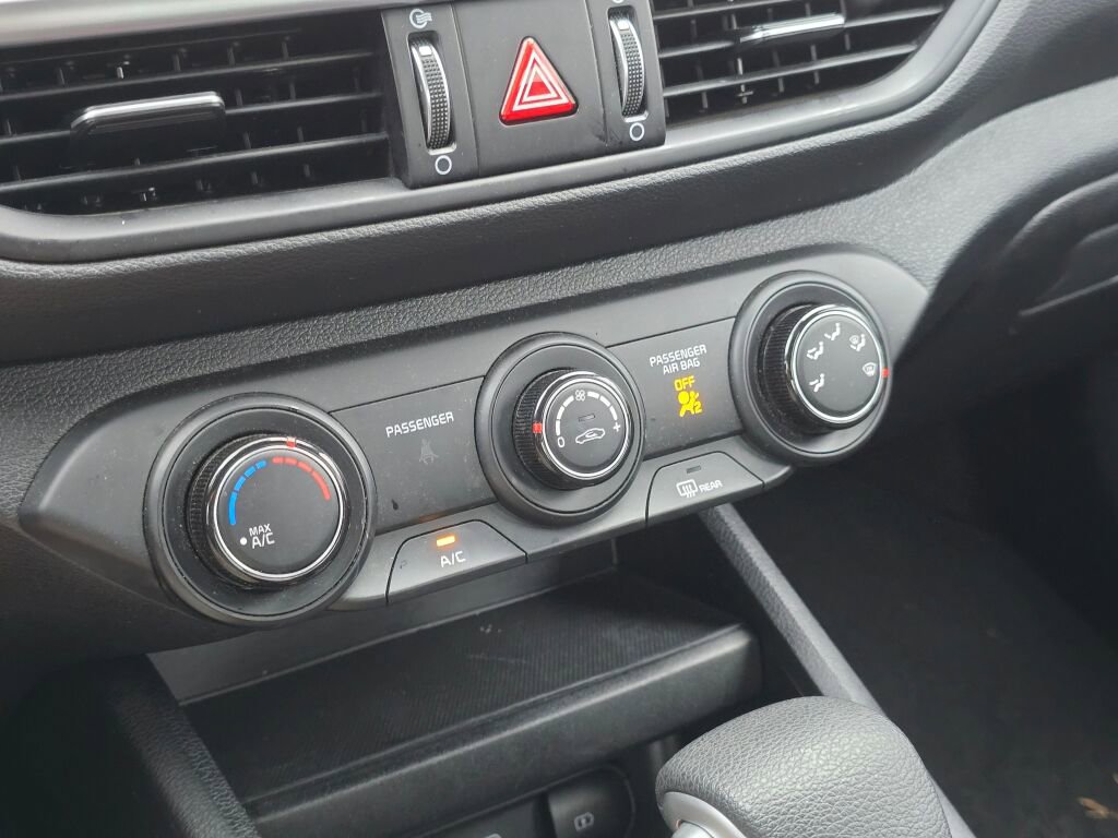 Used 2024 Kia Forte LXS image 31