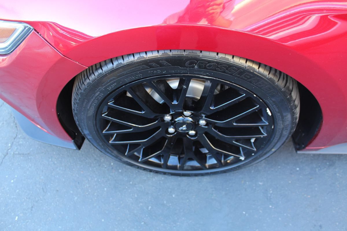 Used 2015 Ford Mustang GT Premium w/ GT Performance Package RWD image 11