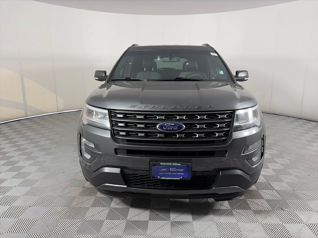 Certified 2017 Ford Explorer XLT w/ Equipment Group 202A AWD/4WD video 2