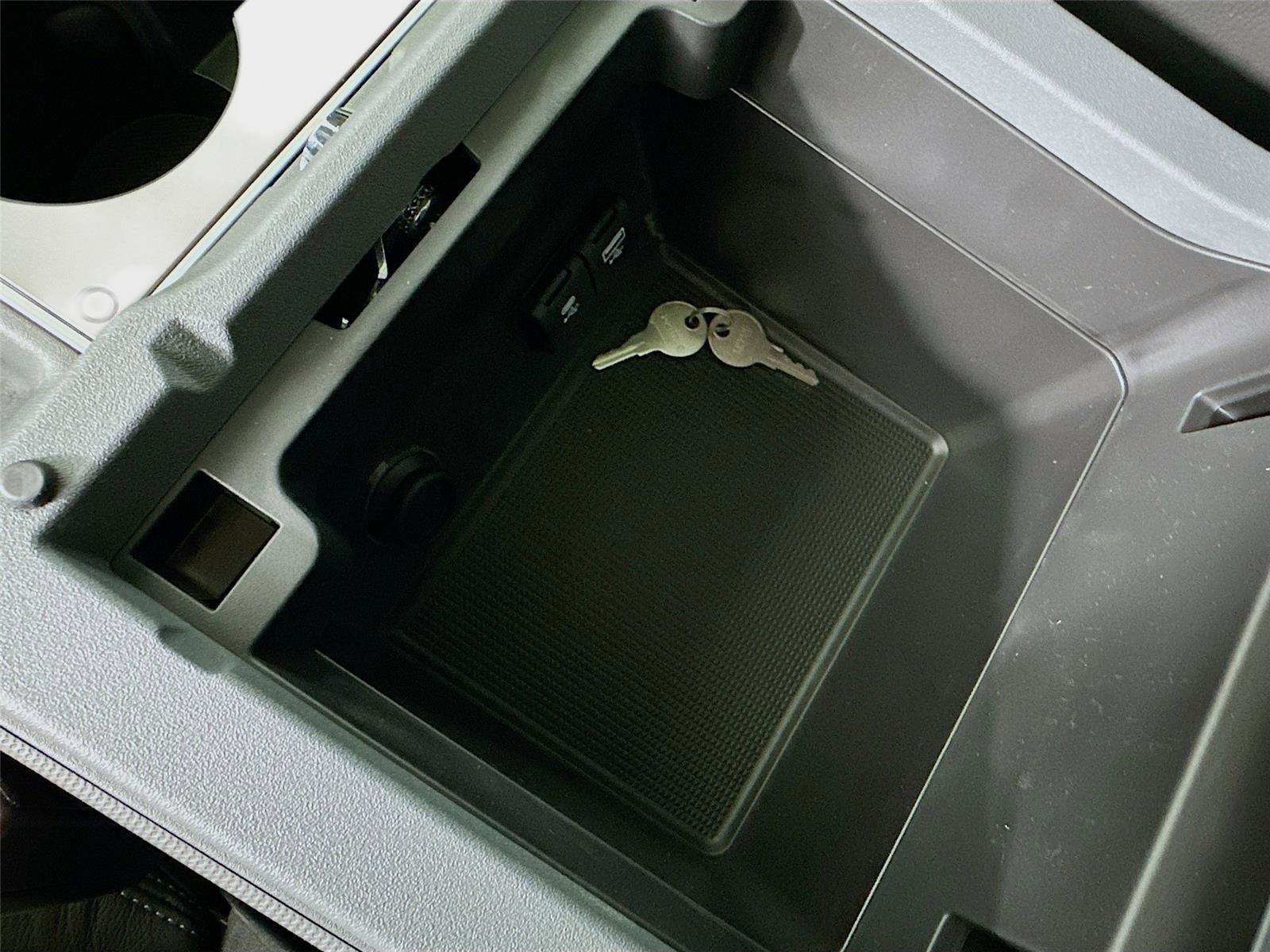 New 2025 INEOS Grenadier Fieldmaster Edition image 30