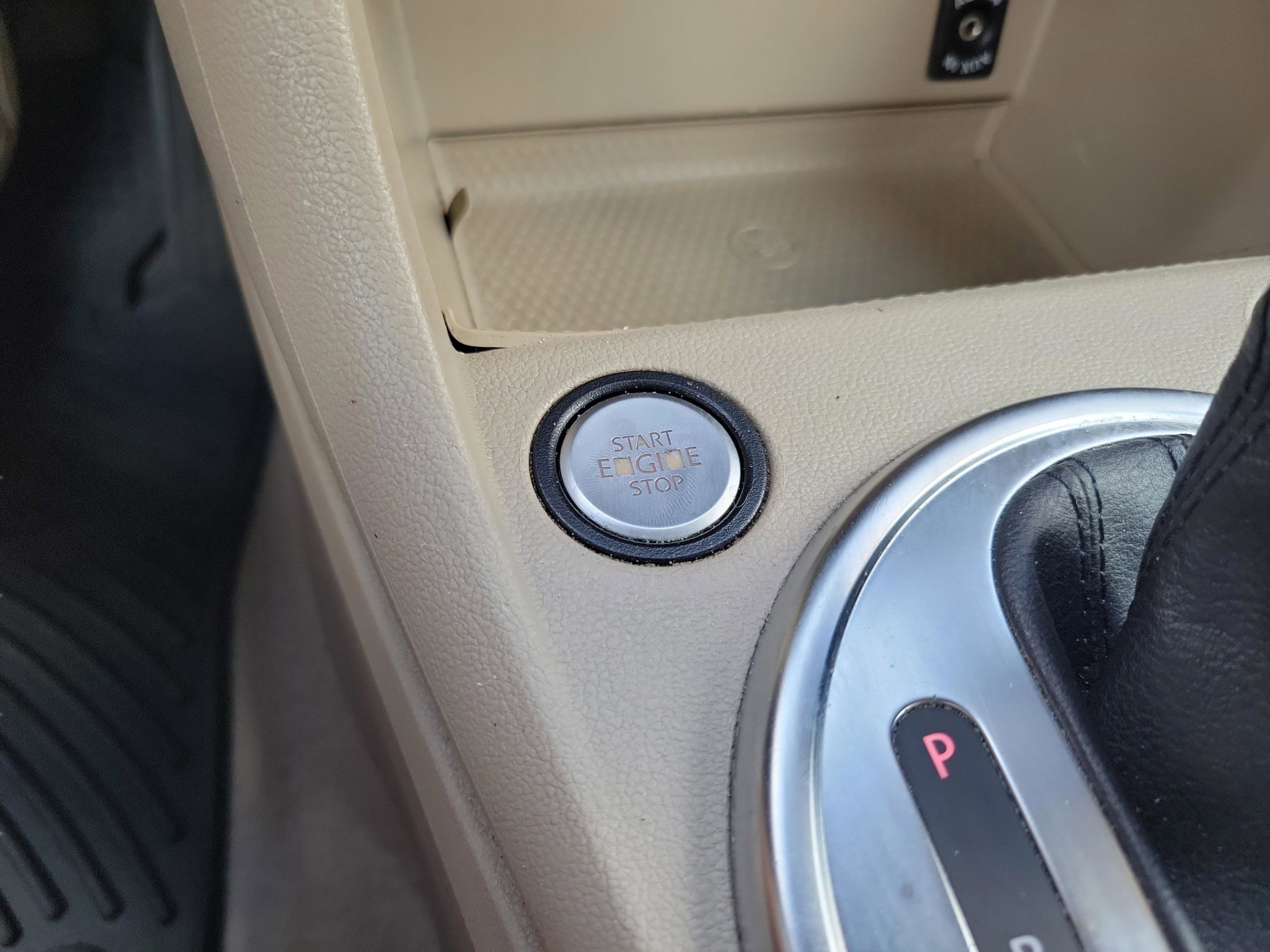 Used 2014 Volkswagen Beetle 2.5 FWD image 21