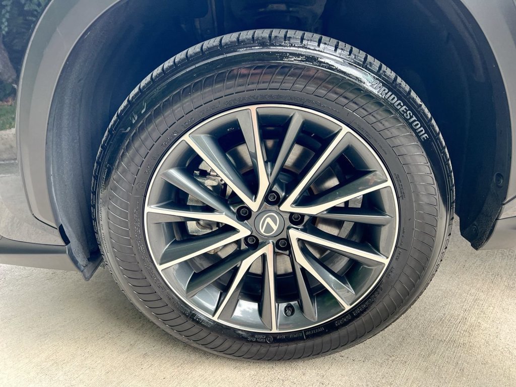Certified 2026 Lexus NX 350 AWD w/ Accessory Package (Z1) image 9
