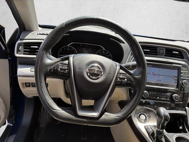 Used 2017 Nissan Maxima 3.5 SV FWD image 11