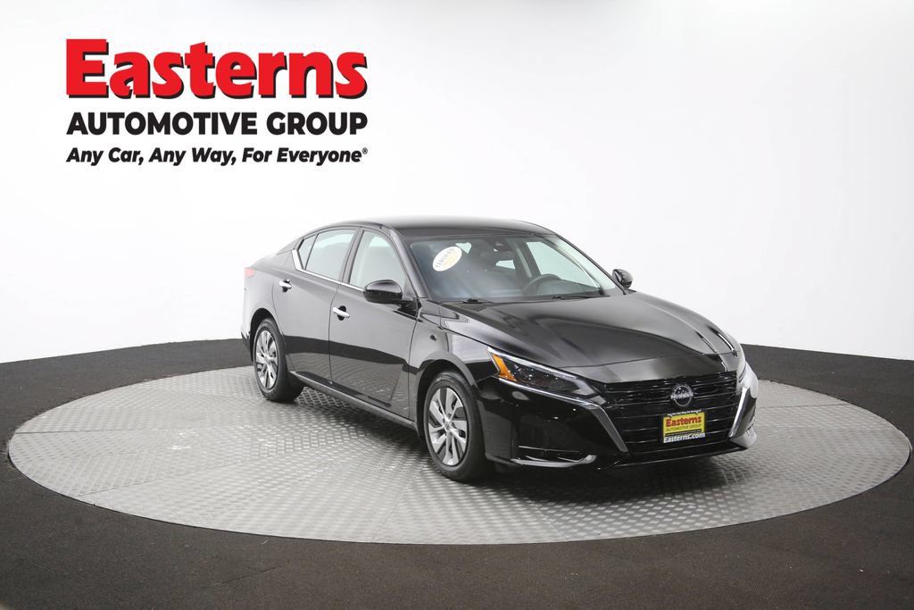 Used 2023 Nissan Altima 2.5 S FWD image 49