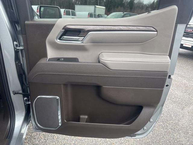 Used 2025 Chevrolet Silverado 1500 LTZ image 34