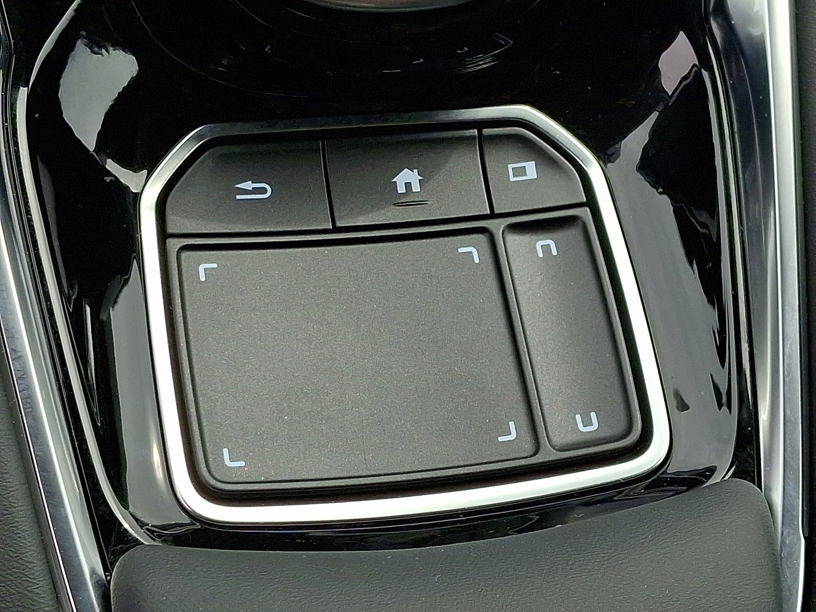 Certified 2025 Acura RDX SH-AWD w/ Technology Package image 28