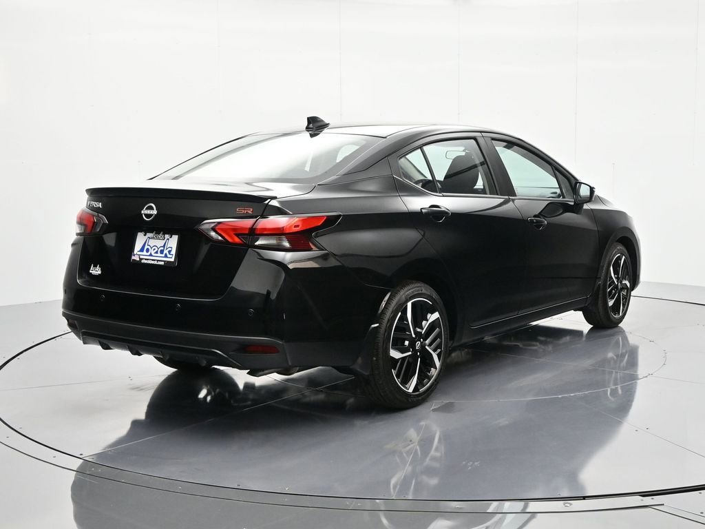 New 2025 Nissan Versa SR w/ Trunk Package FWD image 5