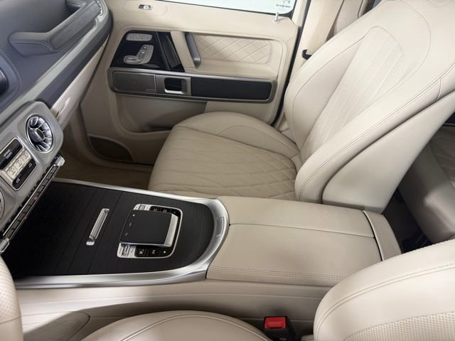 Used 2025 Mercedes-Benz G 550 image 17
