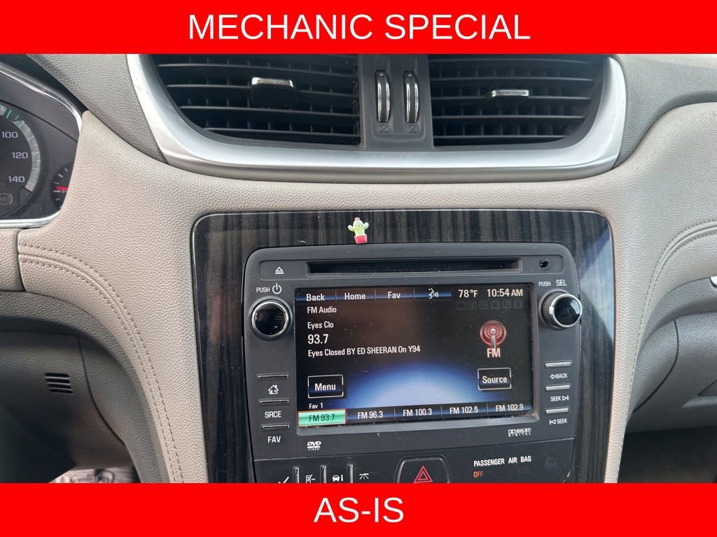 Used 2014 Chevrolet Traverse LT image 16