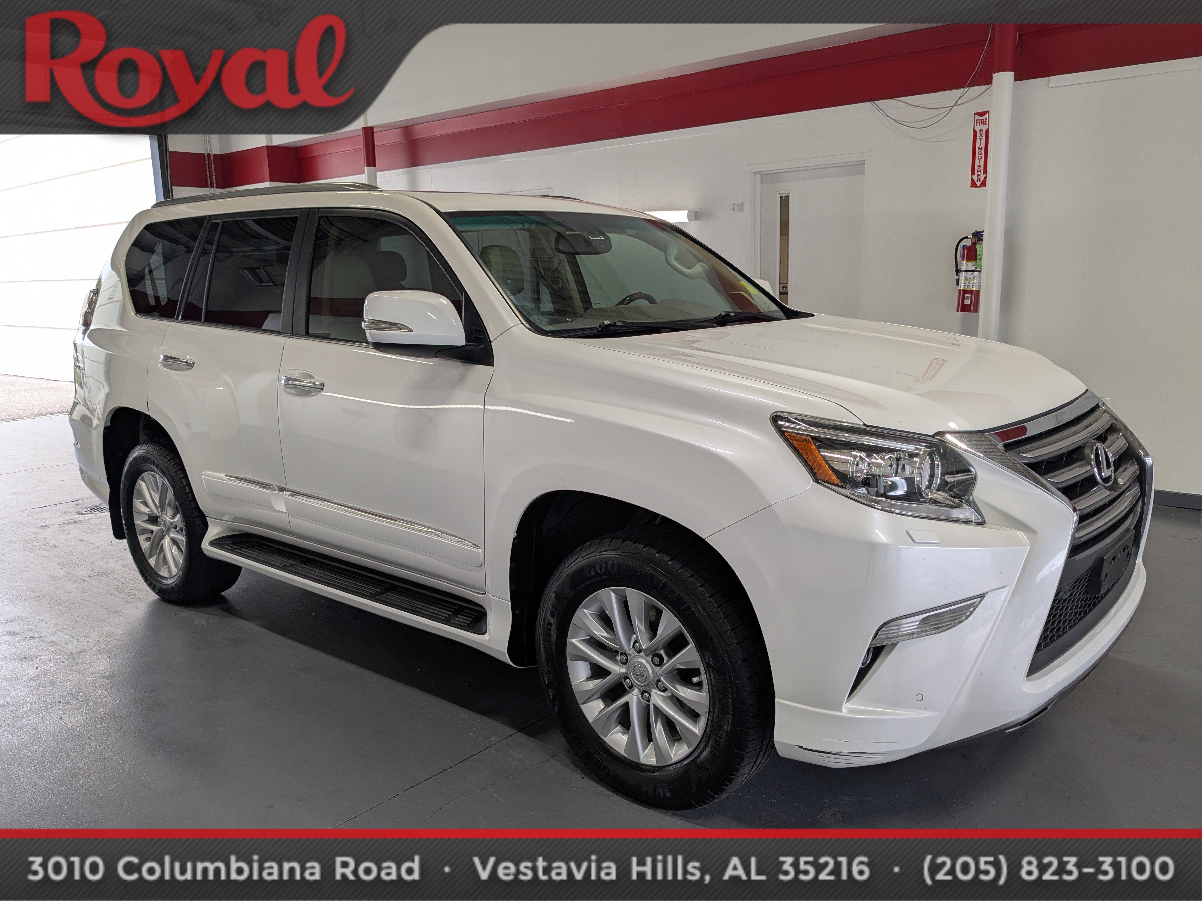 Used 2017 Lexus GX 460 Premium w/ Premium Package AWD/4WD image 5