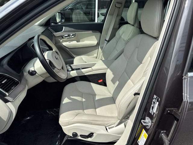 Certified 2023 Volvo XC90 B6 Plus w/ Protection Package AWD/4WD image 20