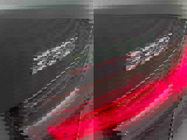 Used 2021 BMW 330i xDrive Sedan w/ Driving Assistance Package image 36