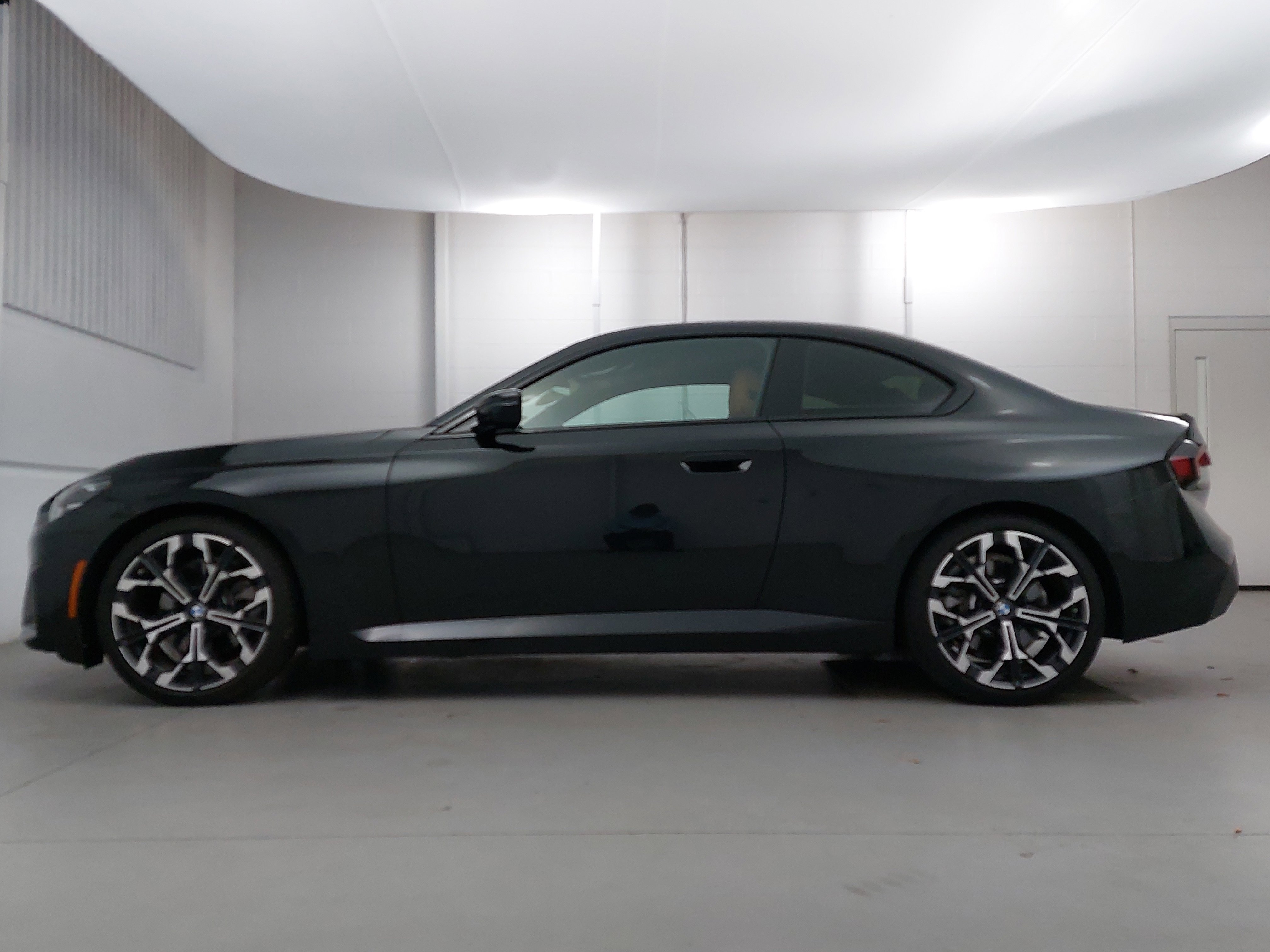 Used 2025 BMW 230i Coupe w/ M Sport Package image 2