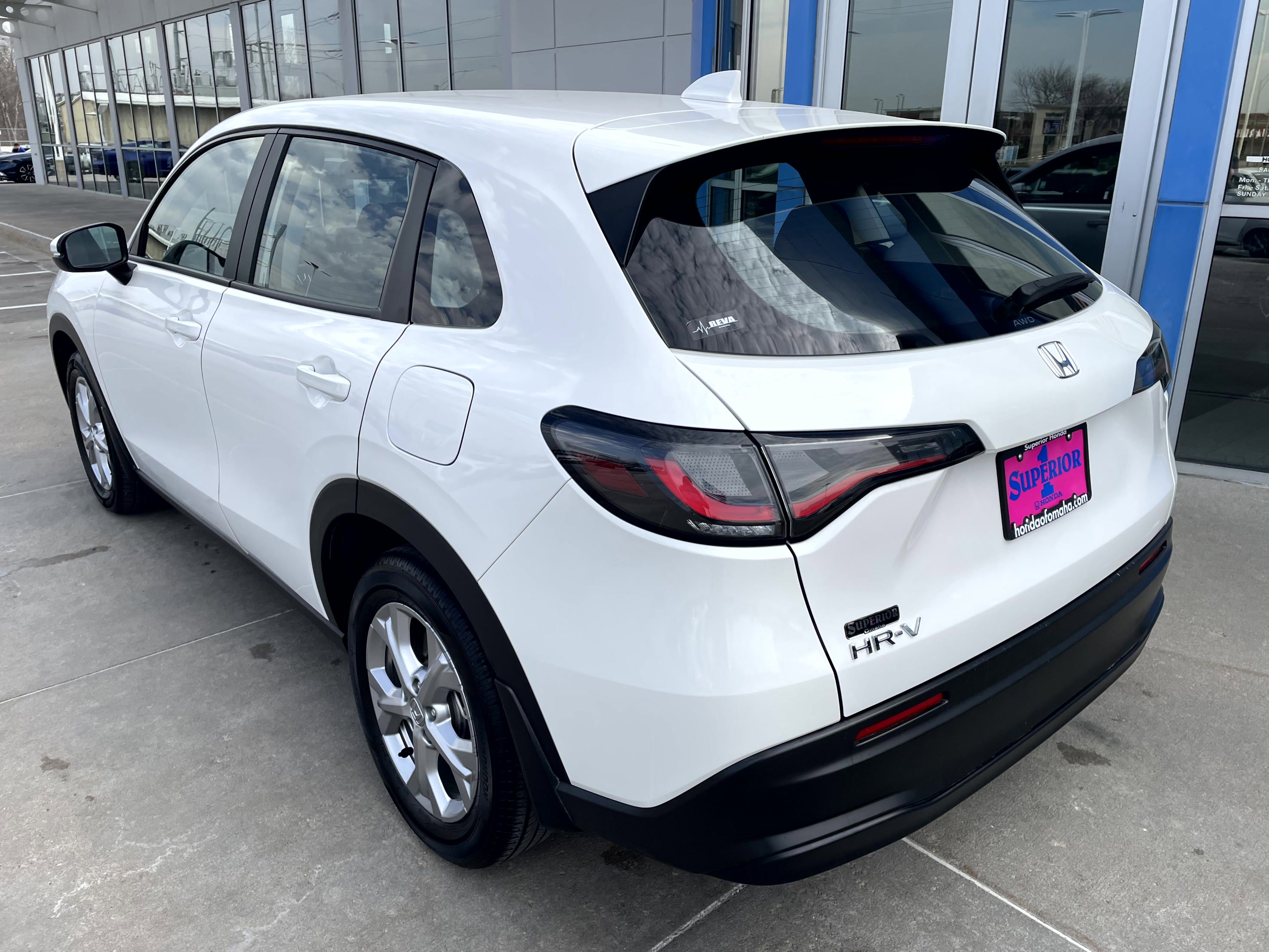Certified 2025 Honda HR-V LX image 2