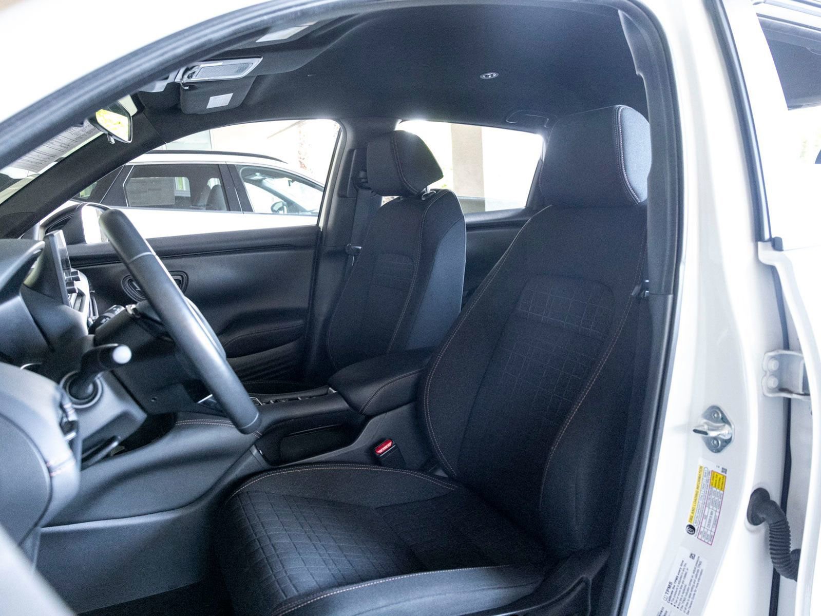 Used 2023 Honda HR-V Sport image 15