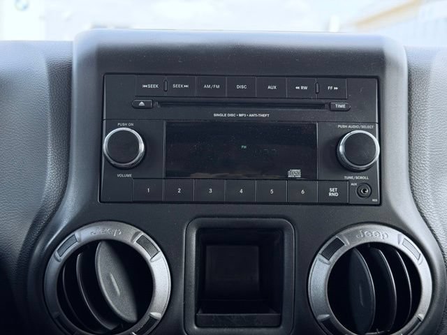 Used 2016 Jeep Wrangler Sport AWD/4WD image 30