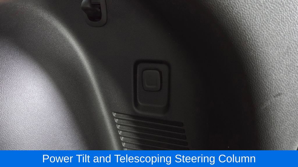 Used 2025 Chevrolet Blazer RS w/ Driver Confidence II Package image 14