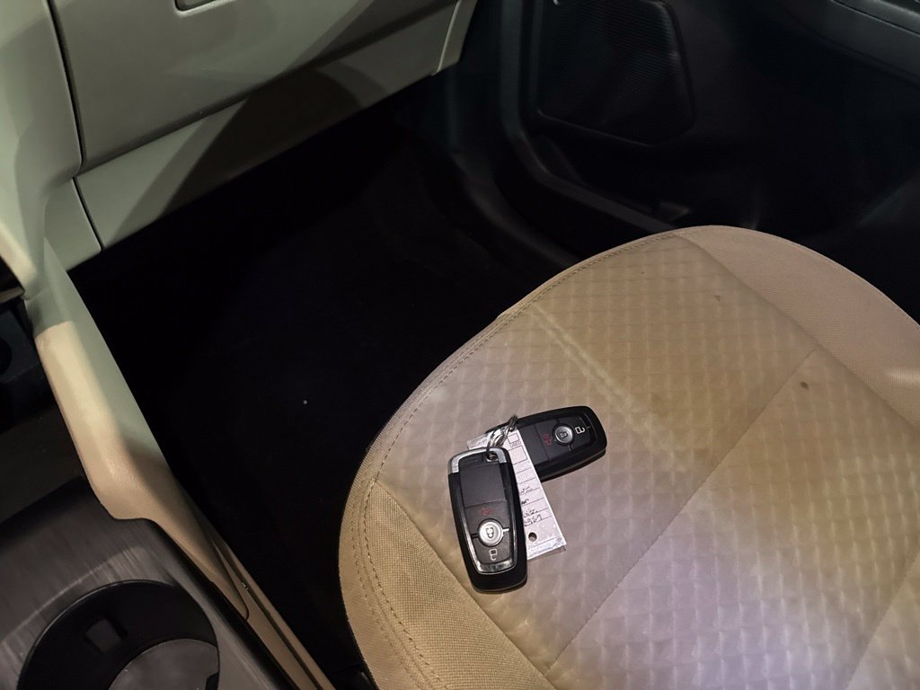 Used 2022 Ford Escape SE FWD image 21