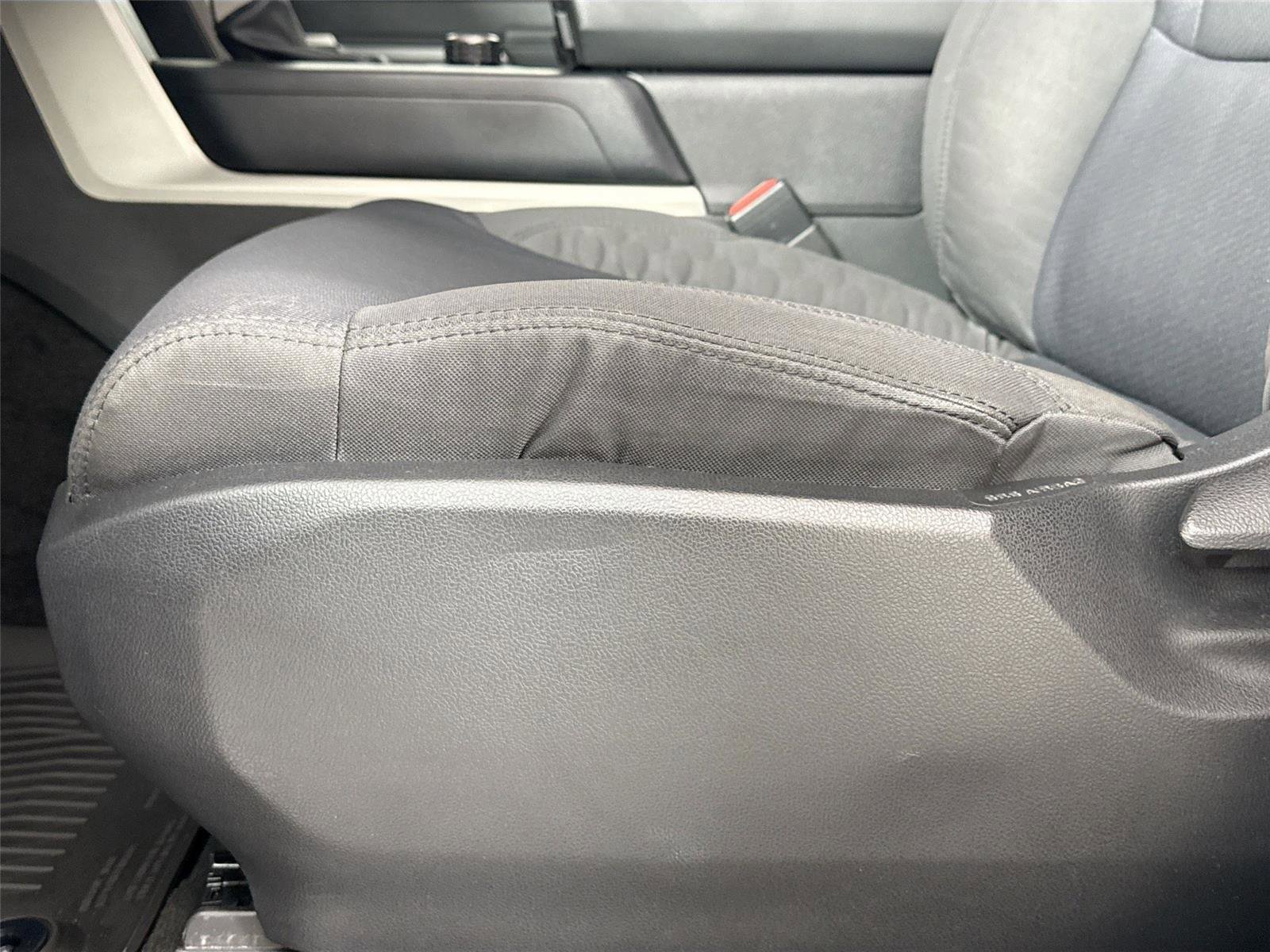 Used 2022 Toyota Tundra SR5 image 29