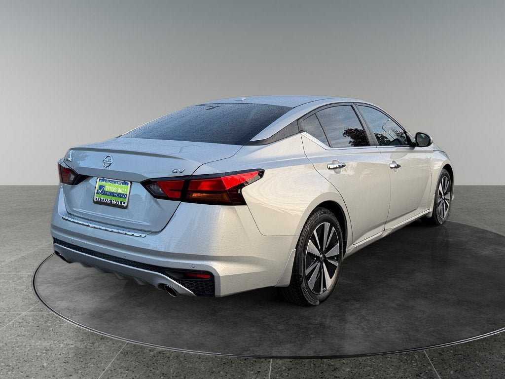 Used 2021 Nissan Altima 2.5 SV w/ SV Premium Package FWD image 10