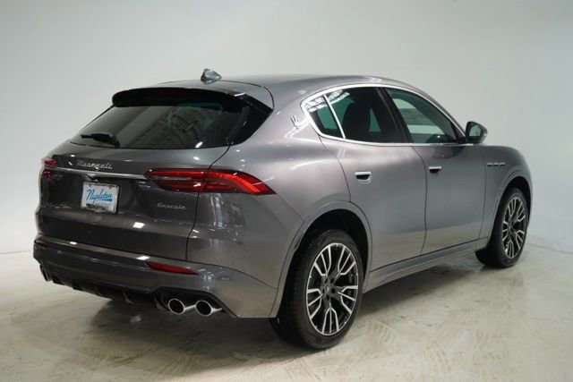 New 2025 Maserati Grecale GT image 7