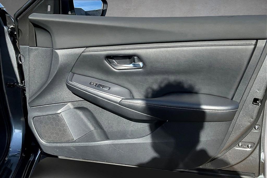 Used 2022 Nissan Sentra SV image 27