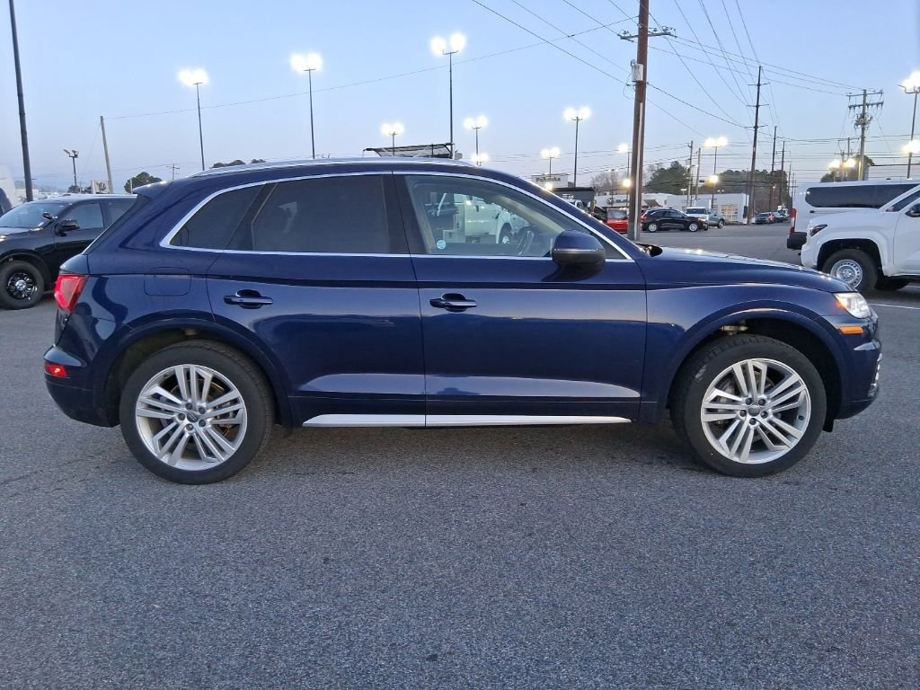 Used 2018 Audi Q5 2.0T Premium Plus w/ Premium Plus Package image 4