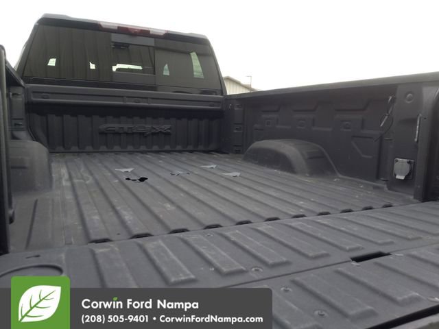 Used 2024 GMC Sierra 2500 AT4X image 29