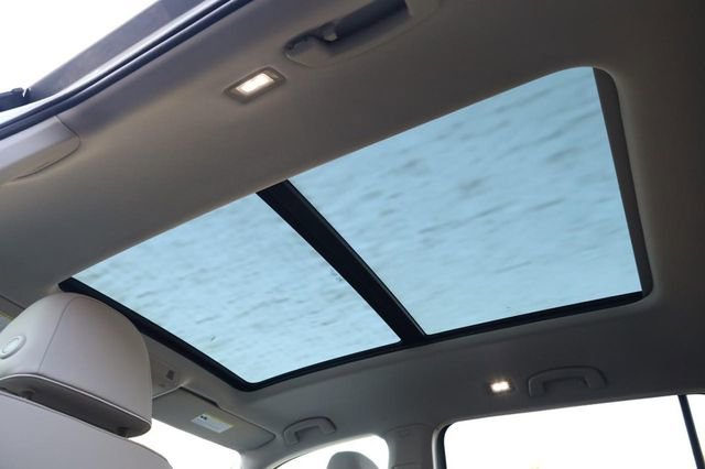 New 2026 Volkswagen Atlas SEL Premium R-Line image 12