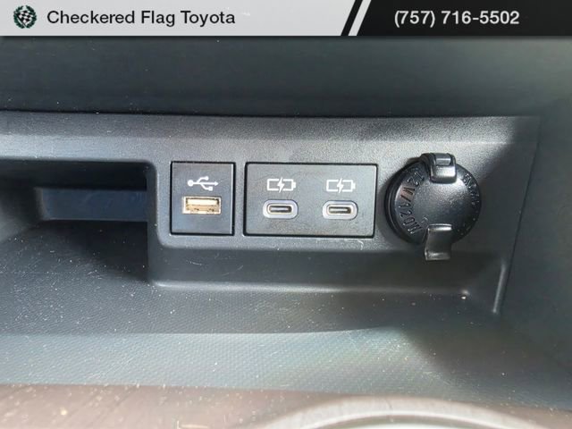 Used 2023 Toyota Highlander Limited image 18