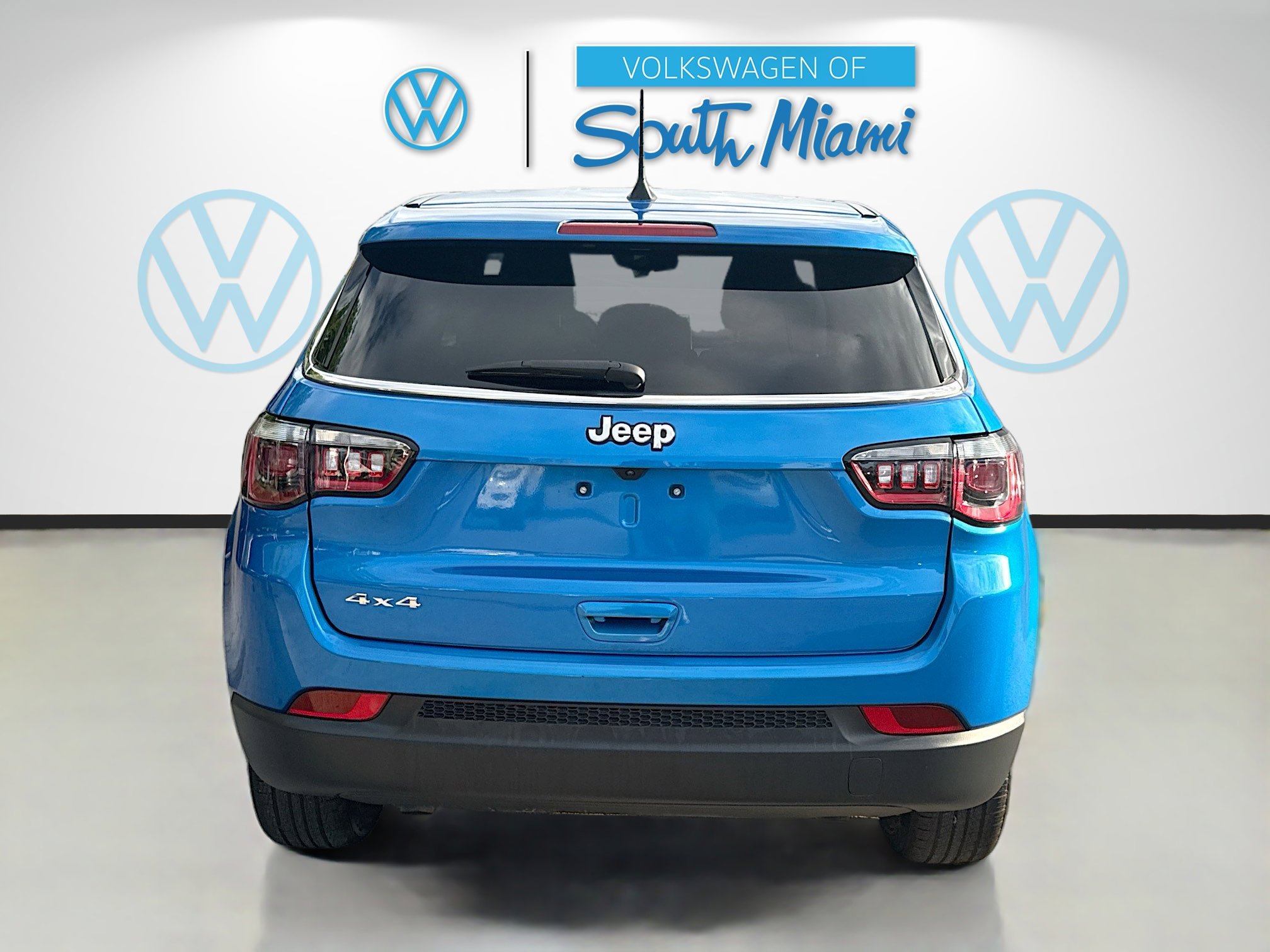 Used 2024 Jeep Compass Sport AWD/4WD image 6