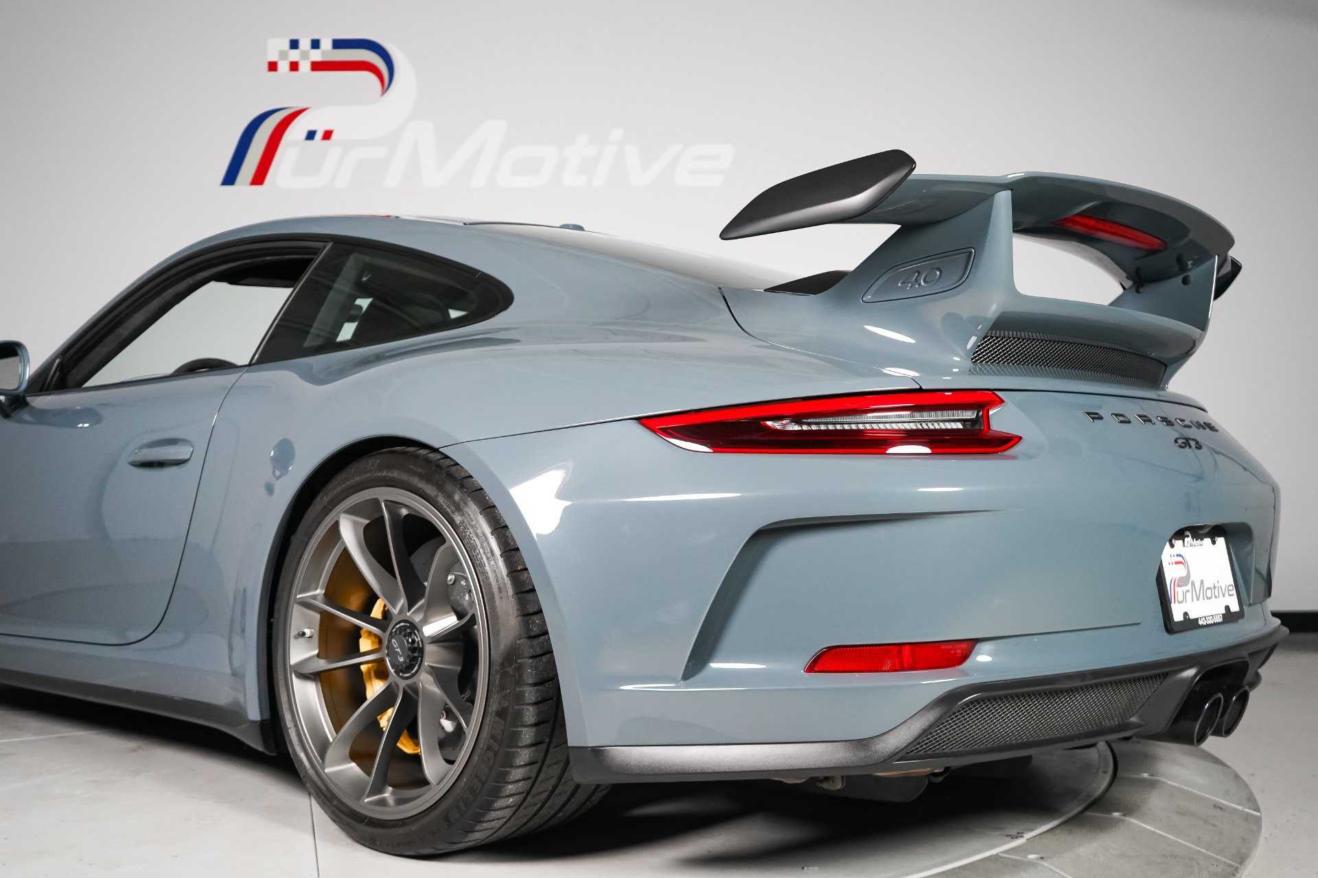 Used 2018 Porsche 911 GT3 RWD image 16
