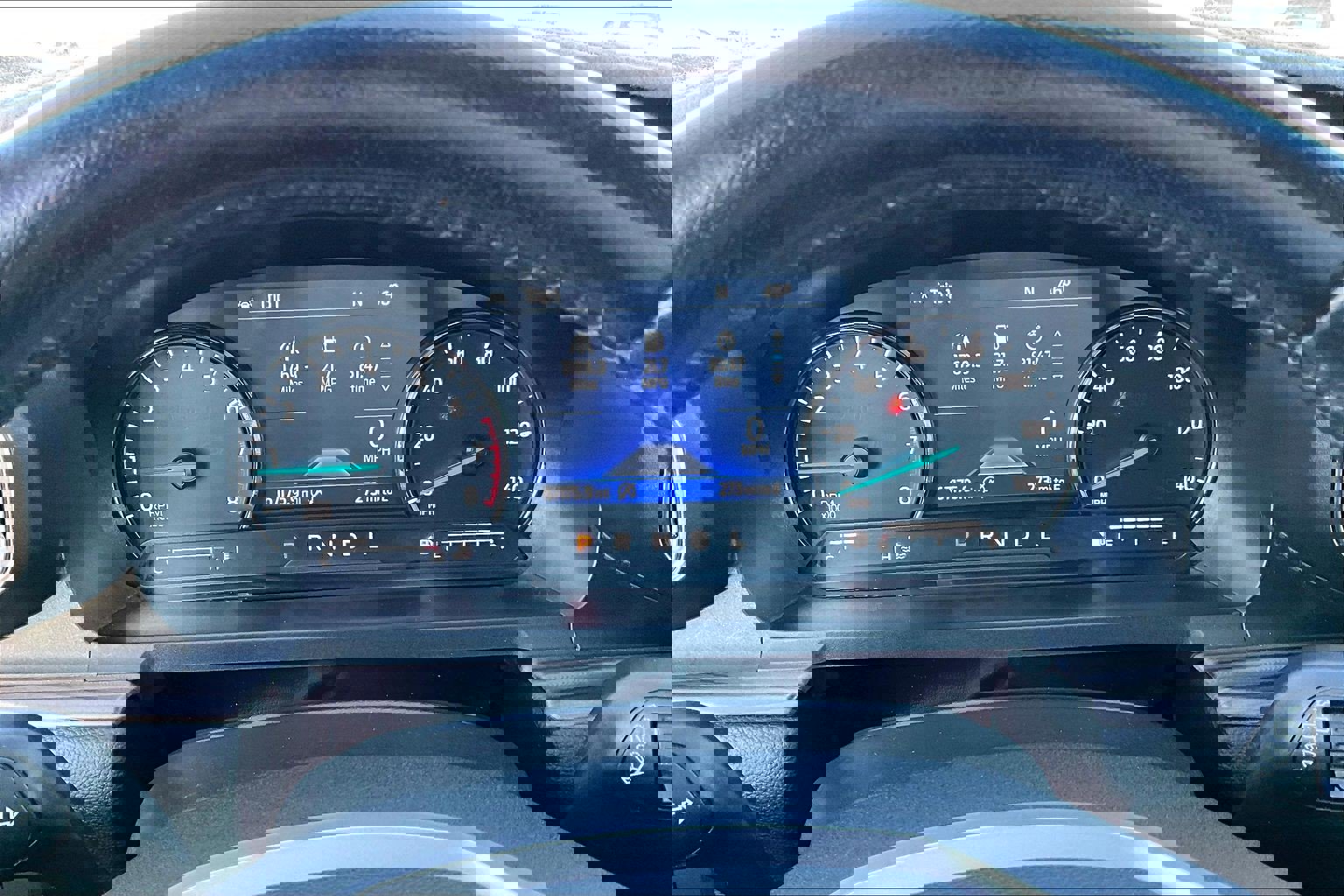 Used 2021 Ford Explorer Limited w/ Equipment Group 301A image 13