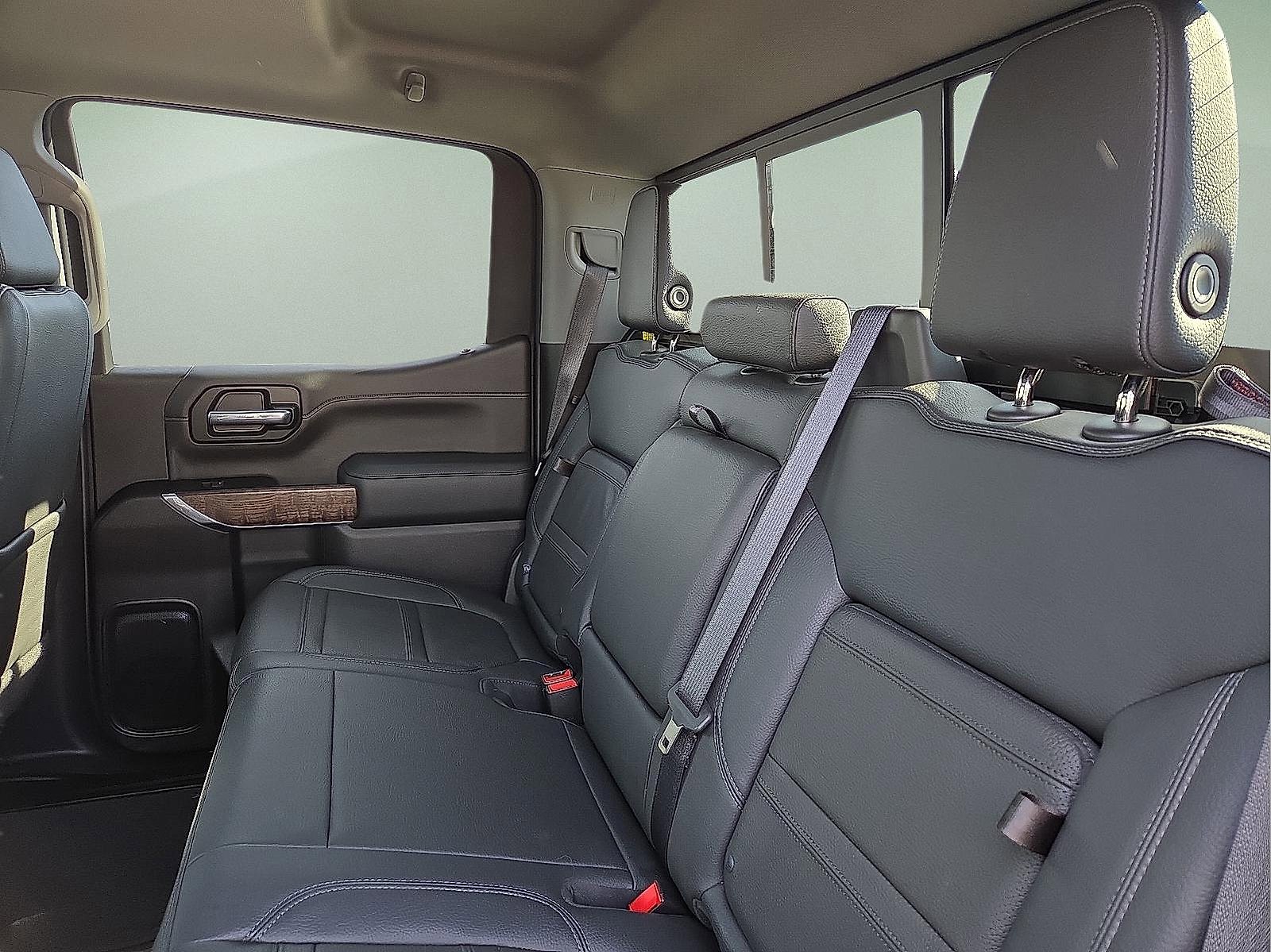 Used 2022 GMC Sierra 1500 Denali w/ Denali Premium Package image 10