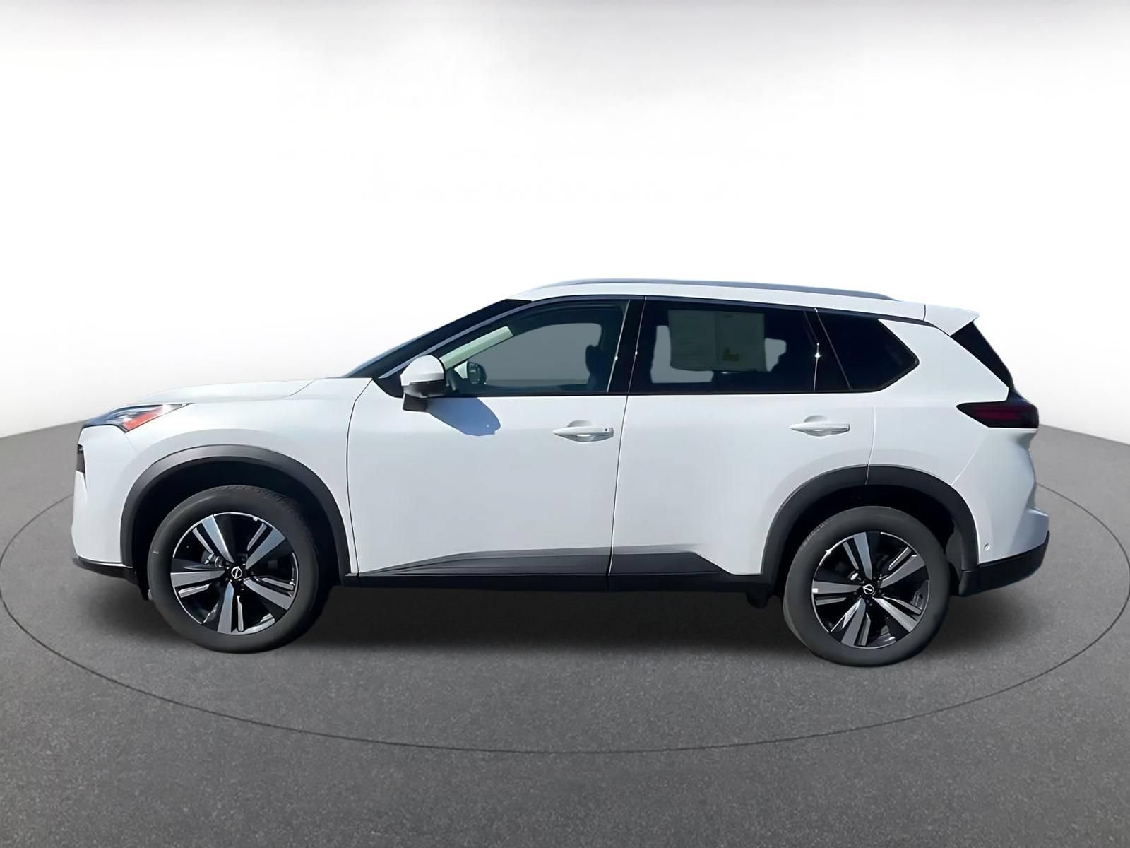 Used 2026 Nissan Rogue SL AWD/4WD image 7