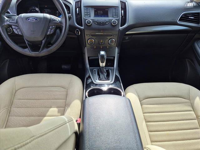 Used 2015 Ford Edge SE FWD image 16