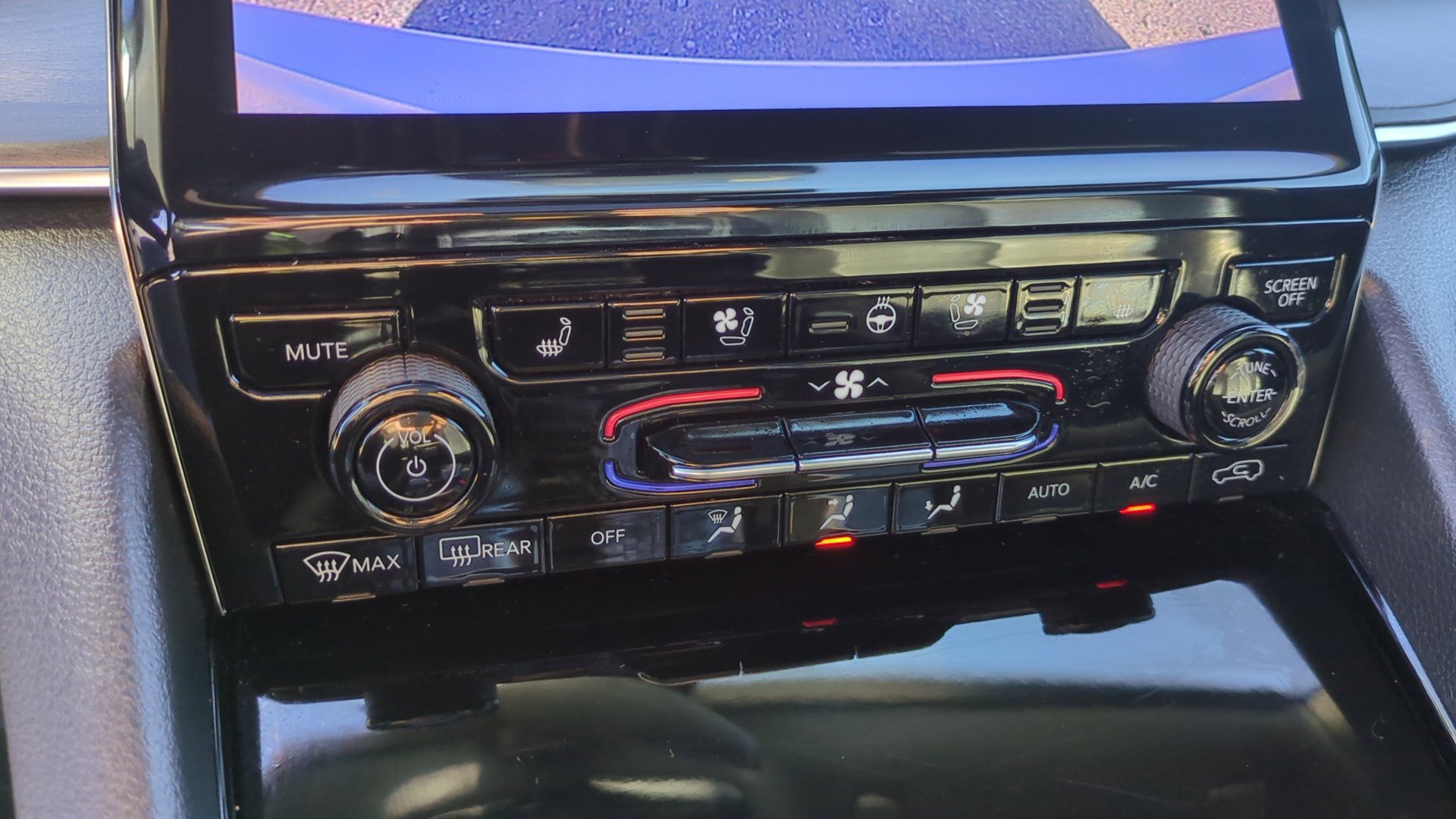 Used 2023 Jeep Grand Cherokee L Overland image 26