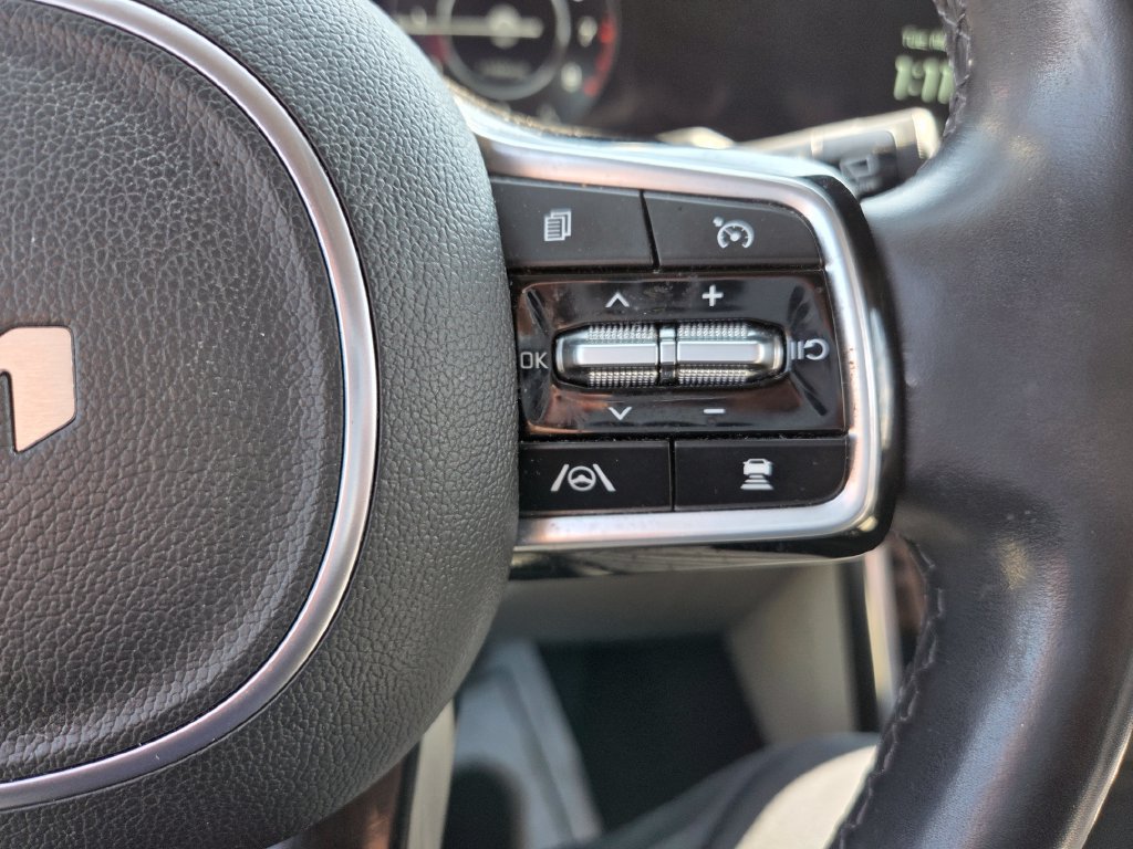 Used 2024 Kia Carnival SX Prestige FWD image 13