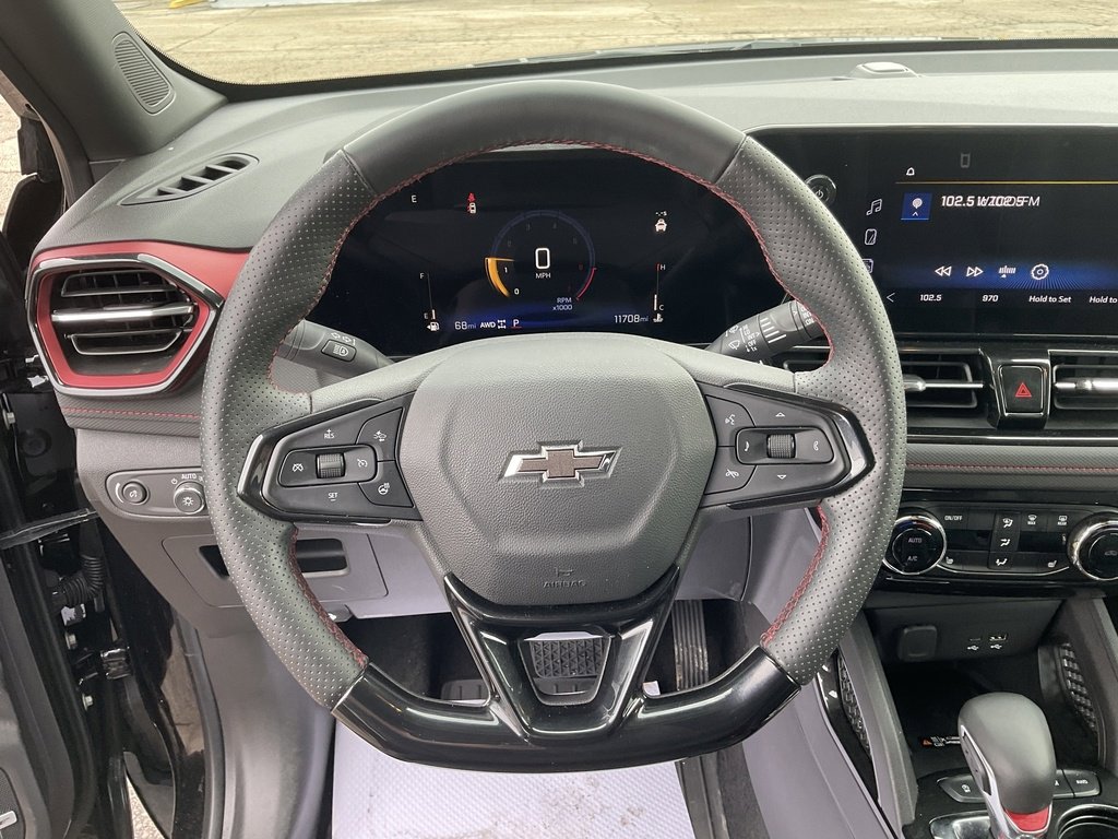 Used 2025 Chevrolet TrailBlazer RS w/ Convenience Package image 11