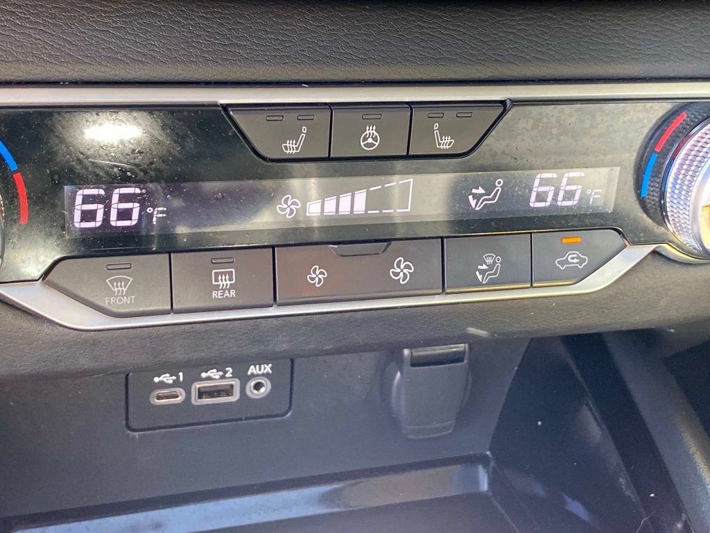Used 2021 Nissan Altima 2.5 Platinum AWD/4WD image 18