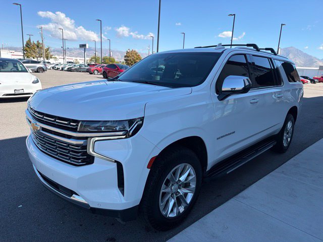 Used 2022 Chevrolet Suburban Premier AWD/4WD image 3