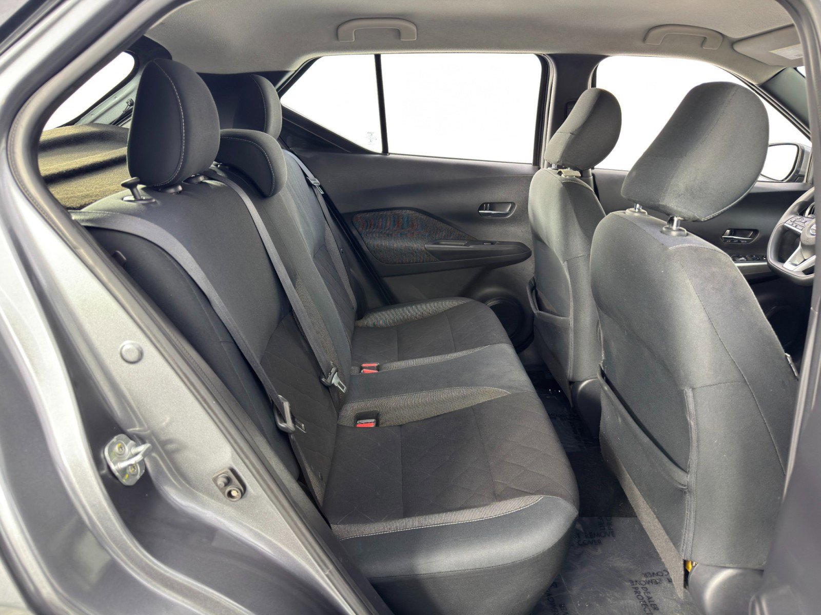 Used 2019 Nissan Kicks SV image 32